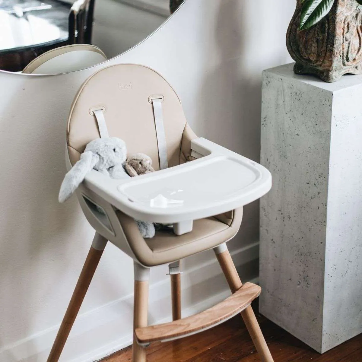 Aiden Highchair - Latte Mocka