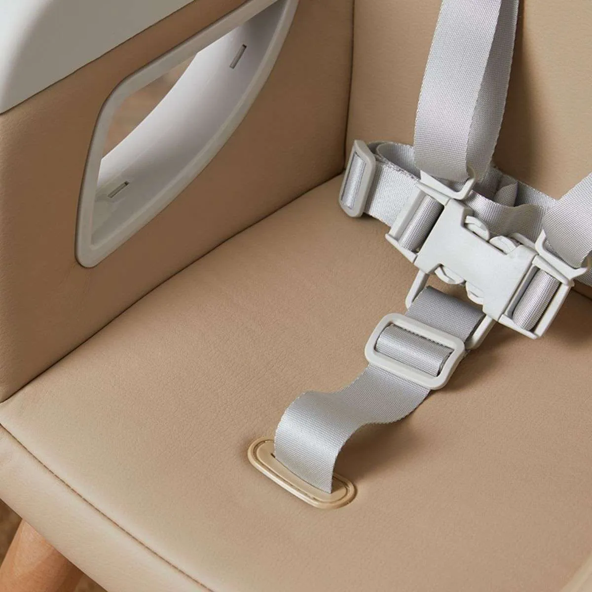 Aiden Highchair - Latte Mocka