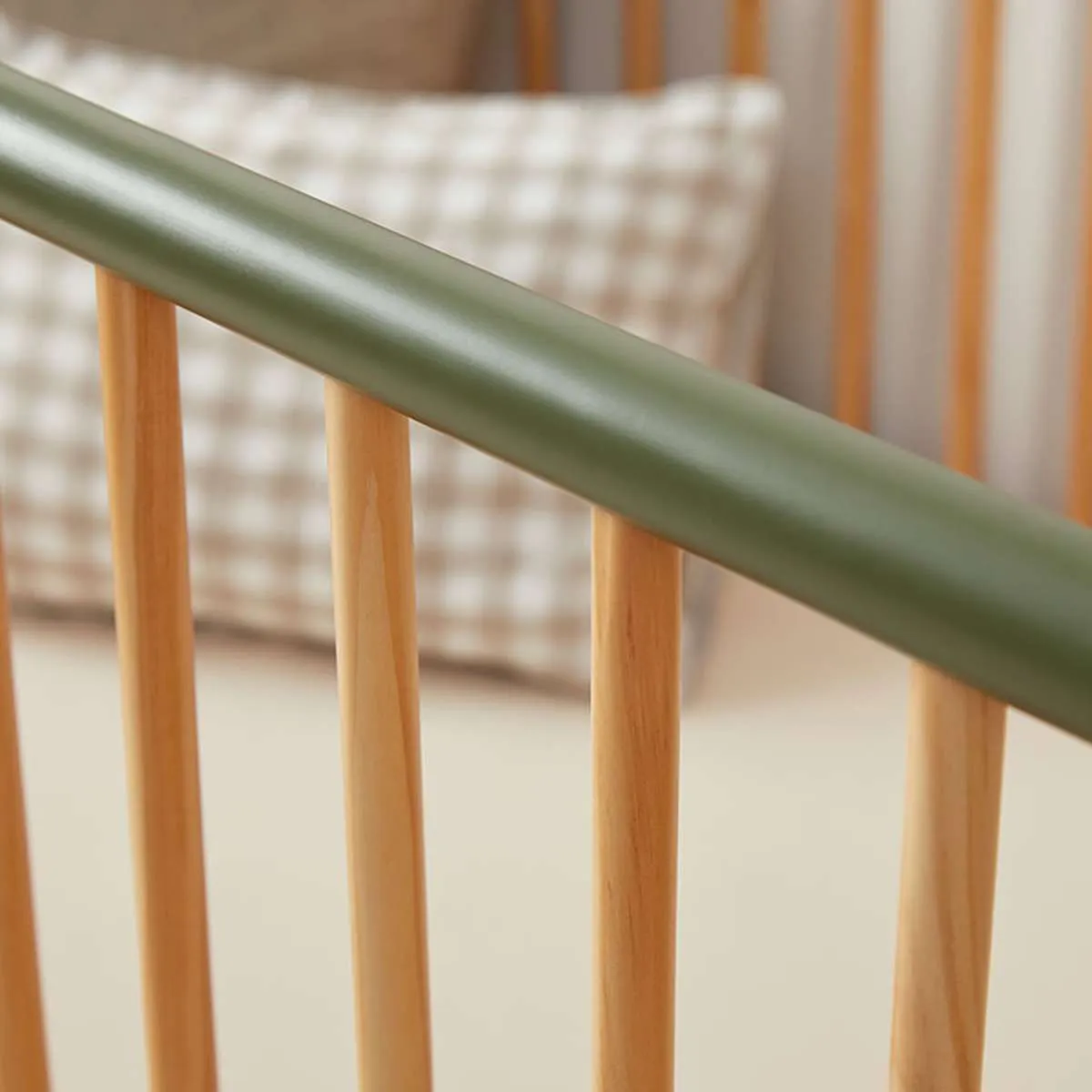 Archie Cot - Moss/Natural Mocka