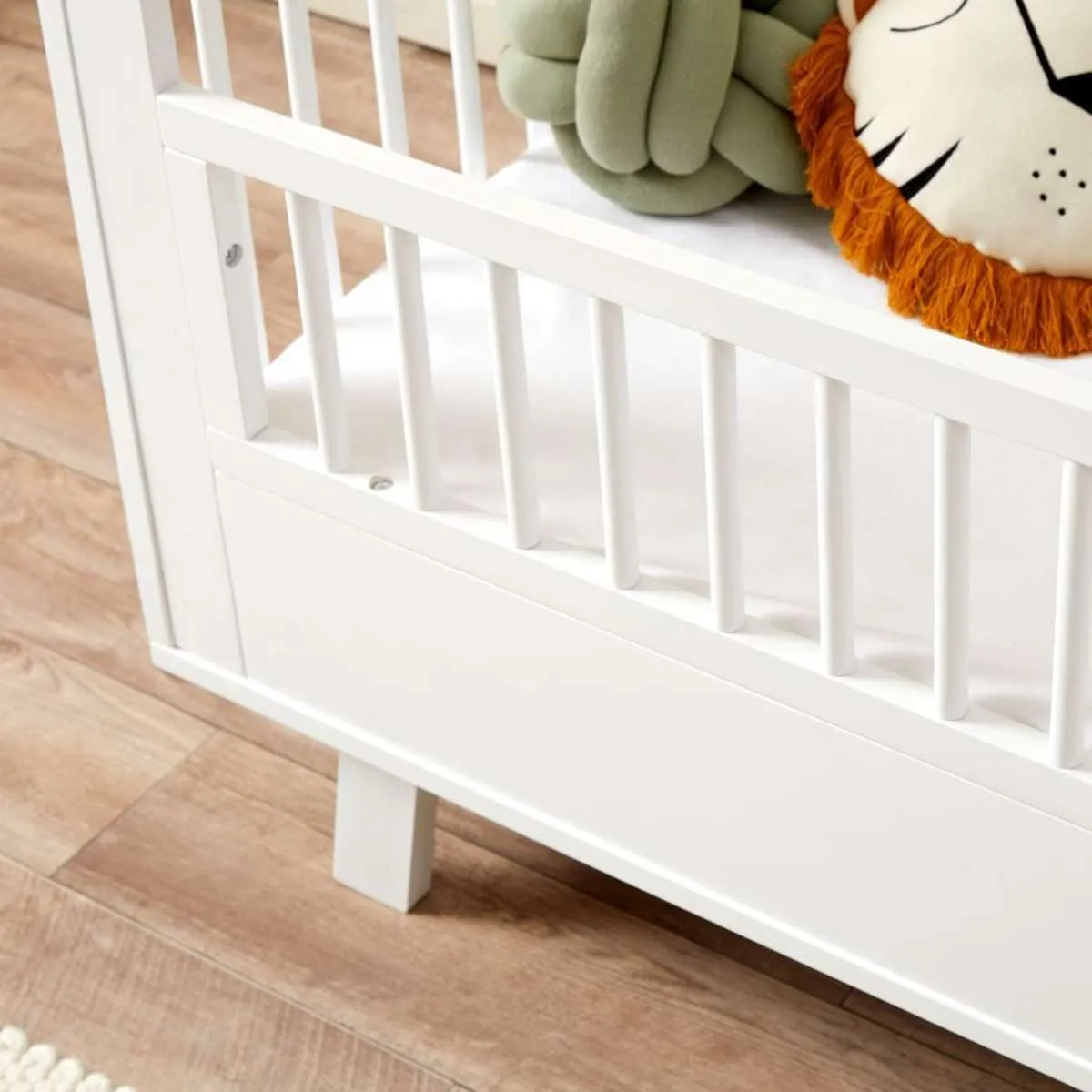 Aspen Cot Toddler Bed Half Frame - White Mocka