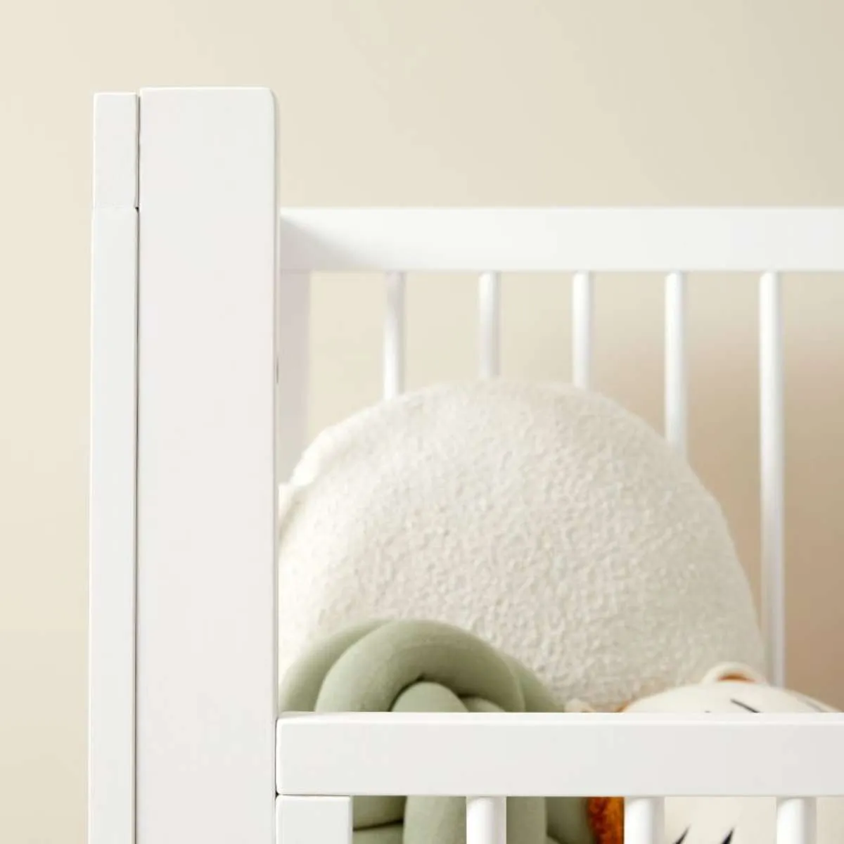 Aspen Cot Toddler Bed Half Frame - White Mocka