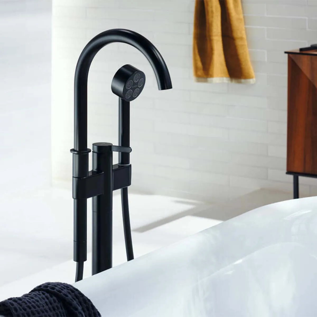 Axor One Floorstanding Bath Shower Mixer With Handset