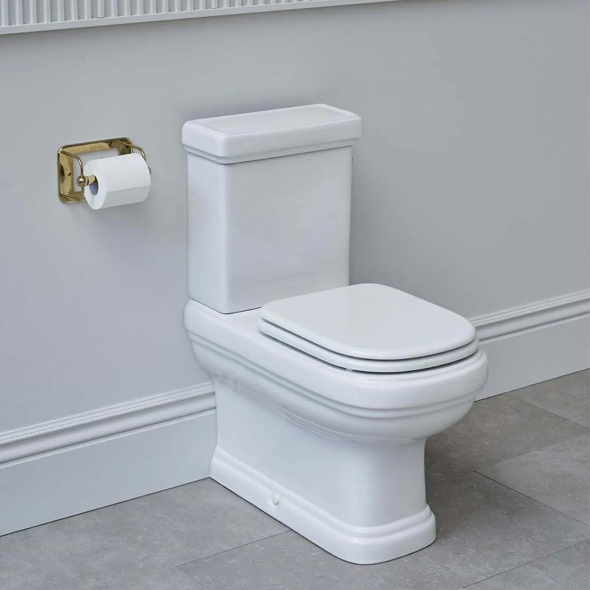Burlington Riviera Close Coupled Full Back To Wall Toilet With Seat