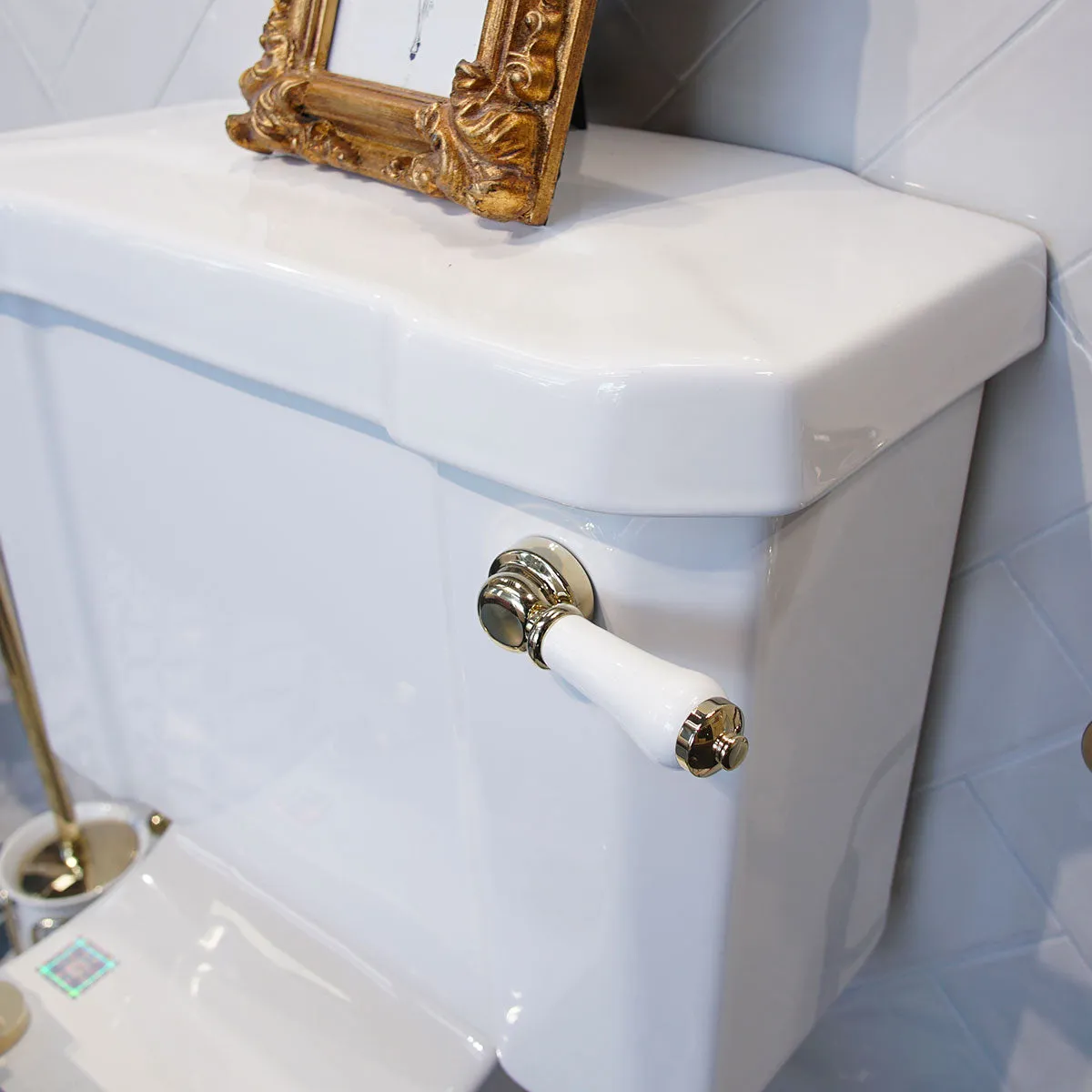 Burlington Standard Close Coupled Toilet Traditional