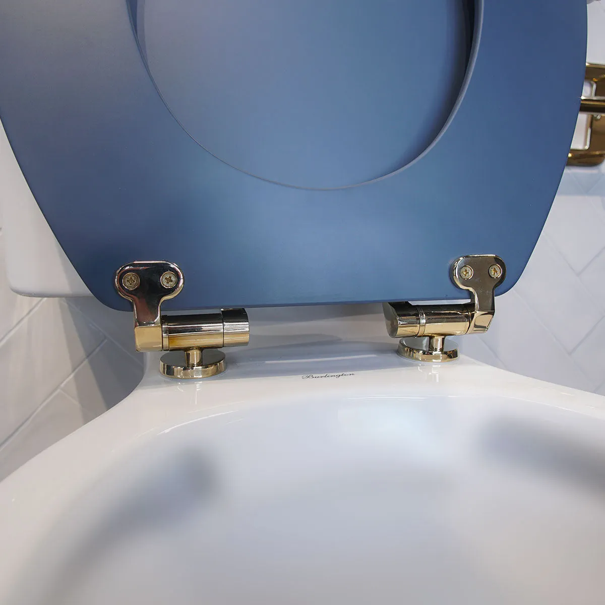 Burlington Standard Close Coupled Toilet Traditional