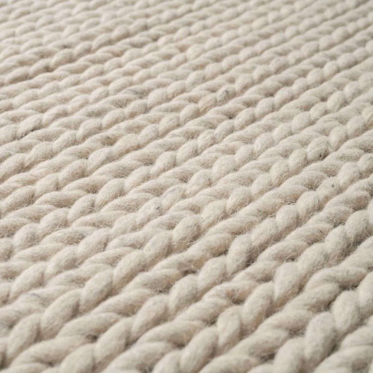 Charlotte Braided Wool Rug - Large - Natural Marle Mocka