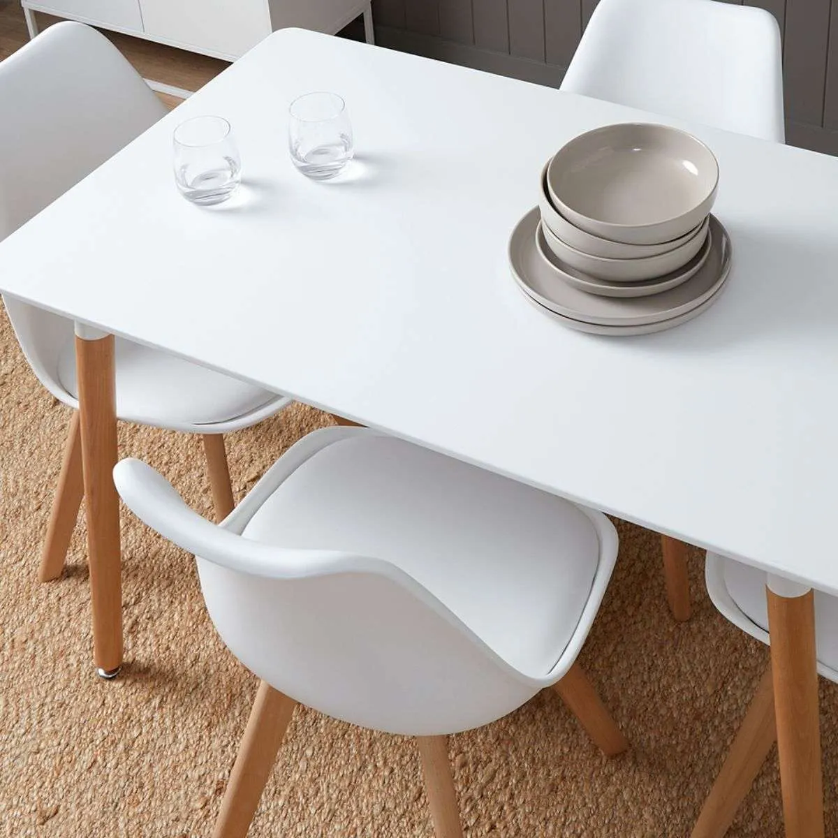 Contemporary 4 Seater Dining Table - White Mocka
