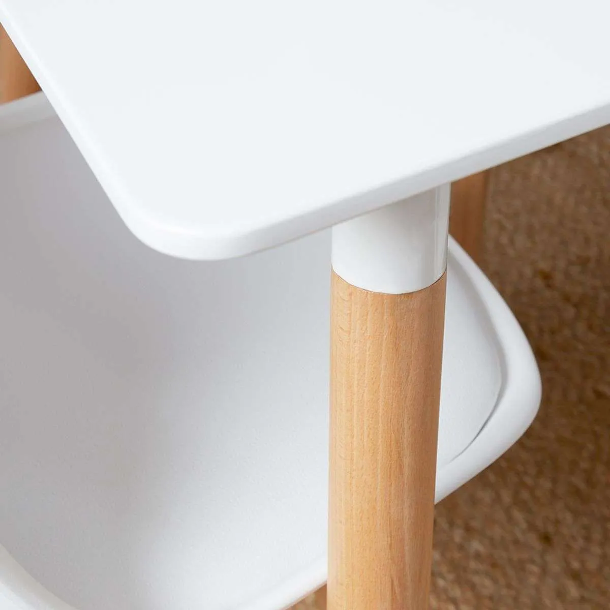 Contemporary 4 Seater Dining Table - White Mocka
