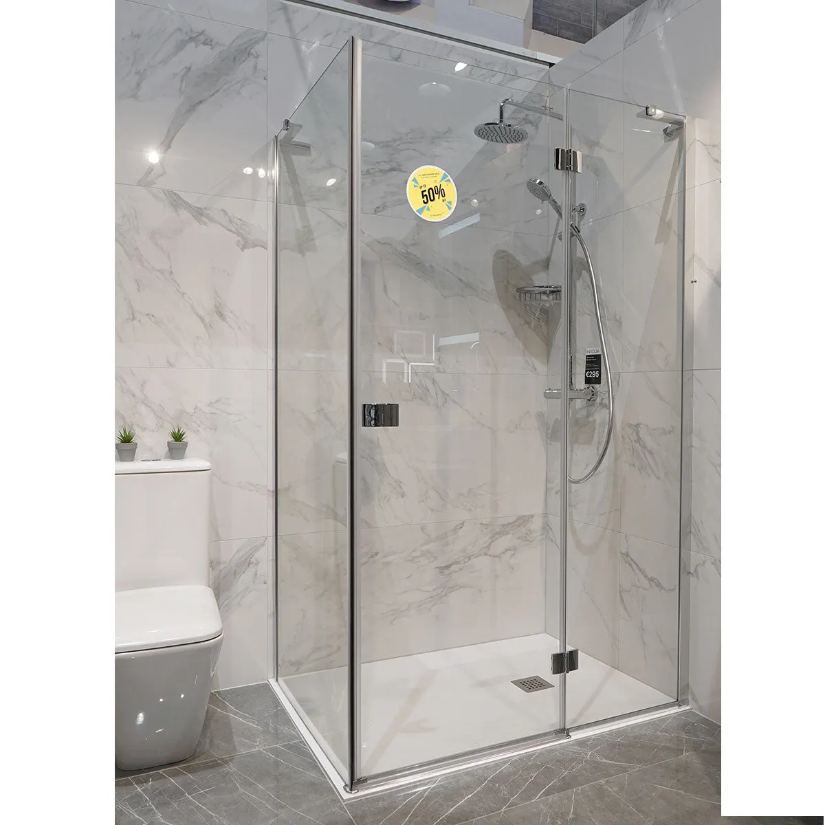 Crosswater DESIGN 8 Inline Hinged Shower Door & Optional Side Panel - Silver