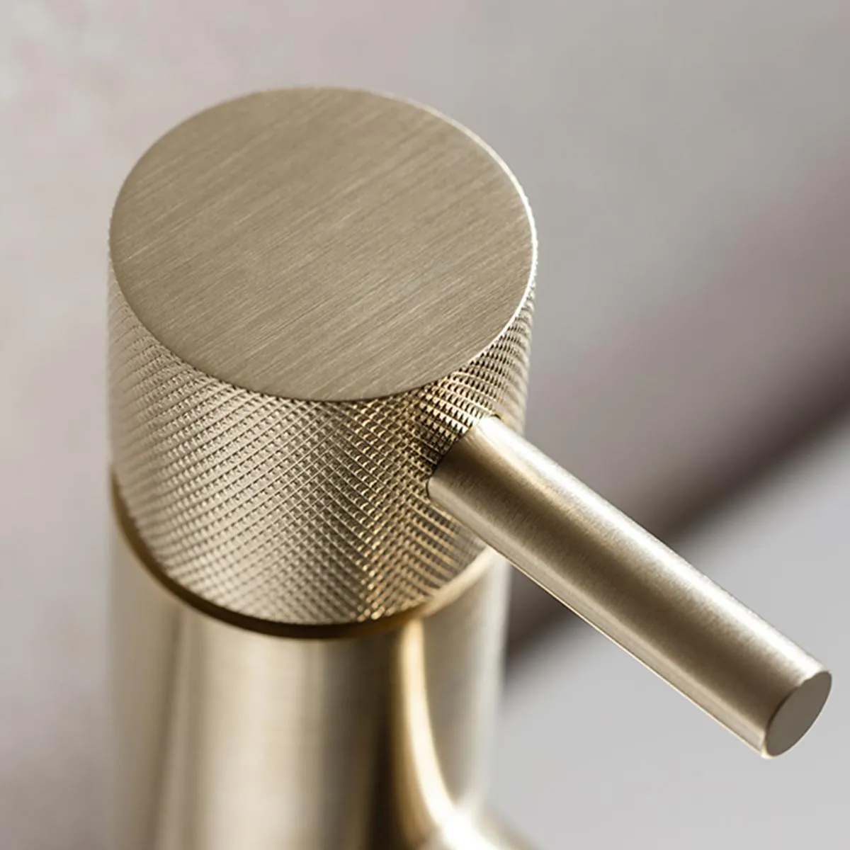 Crosswater MPRO Basin Mixer Tap With Knurled Head