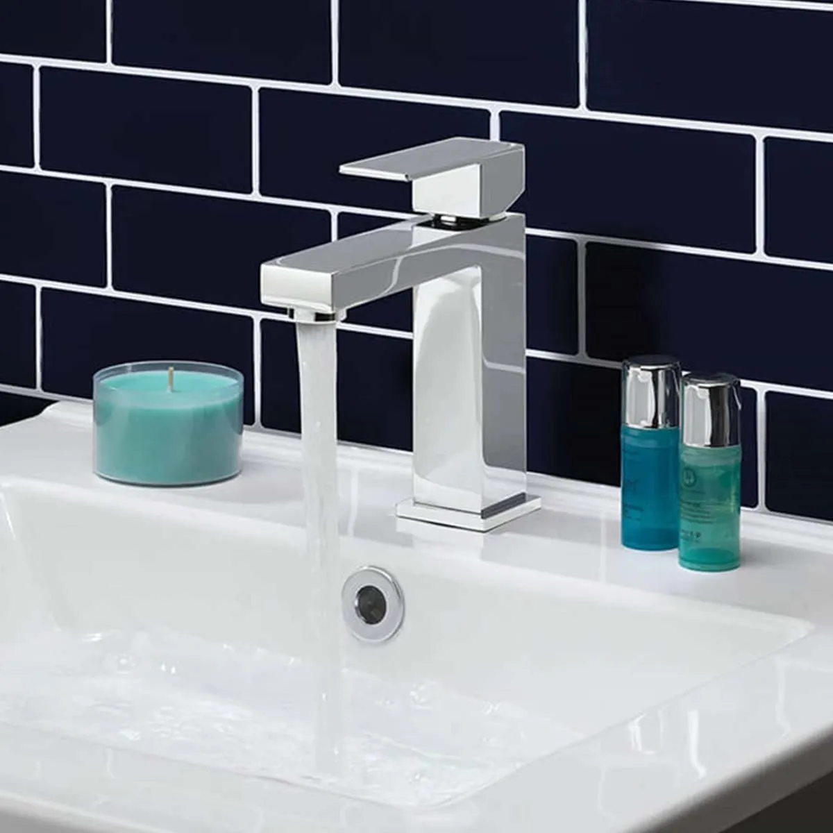 Crosswater Verge Lever Basin Mixer Tap Monobloc