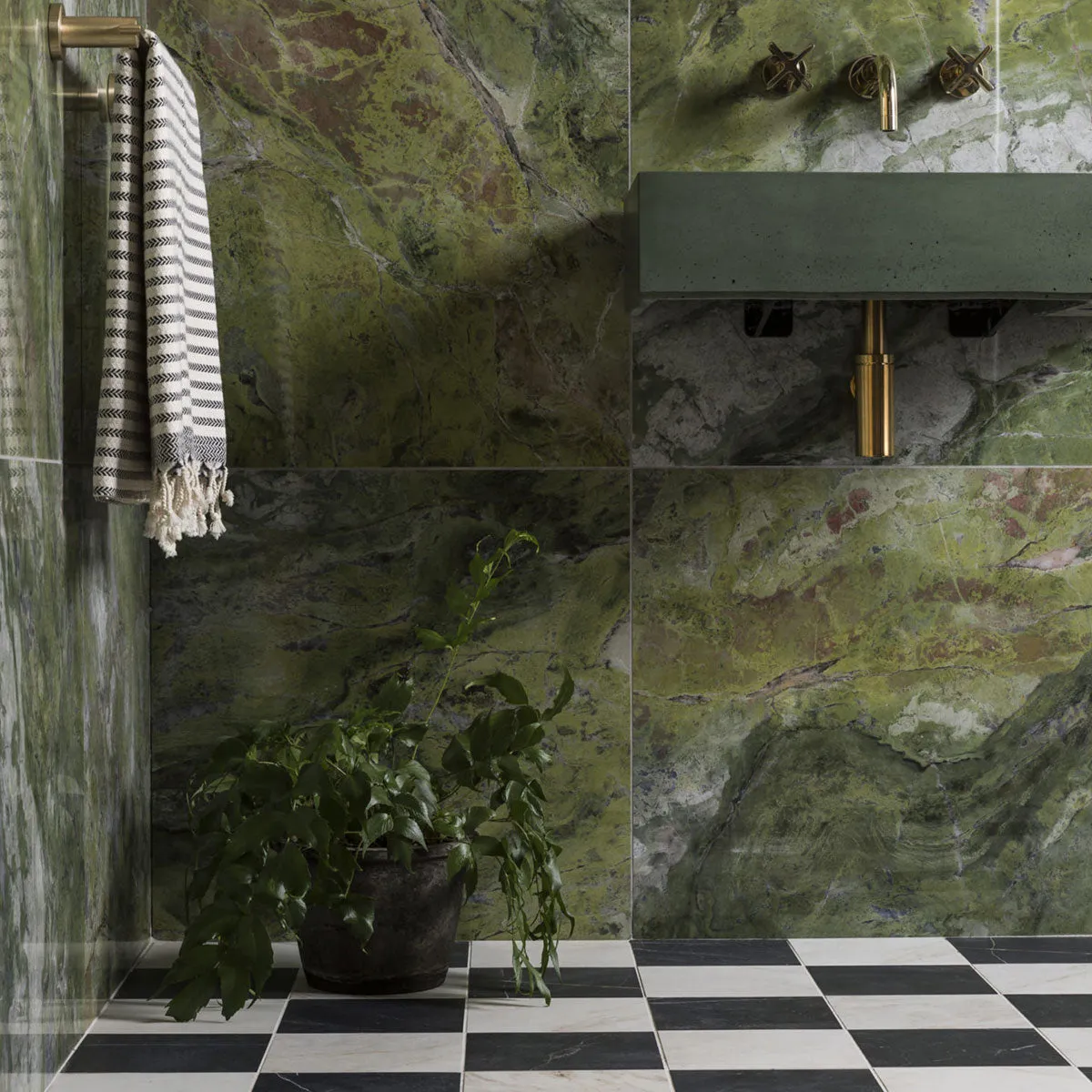 Deluxe Emerald Marble Effect Porcelain Tile 60x120cm Polished