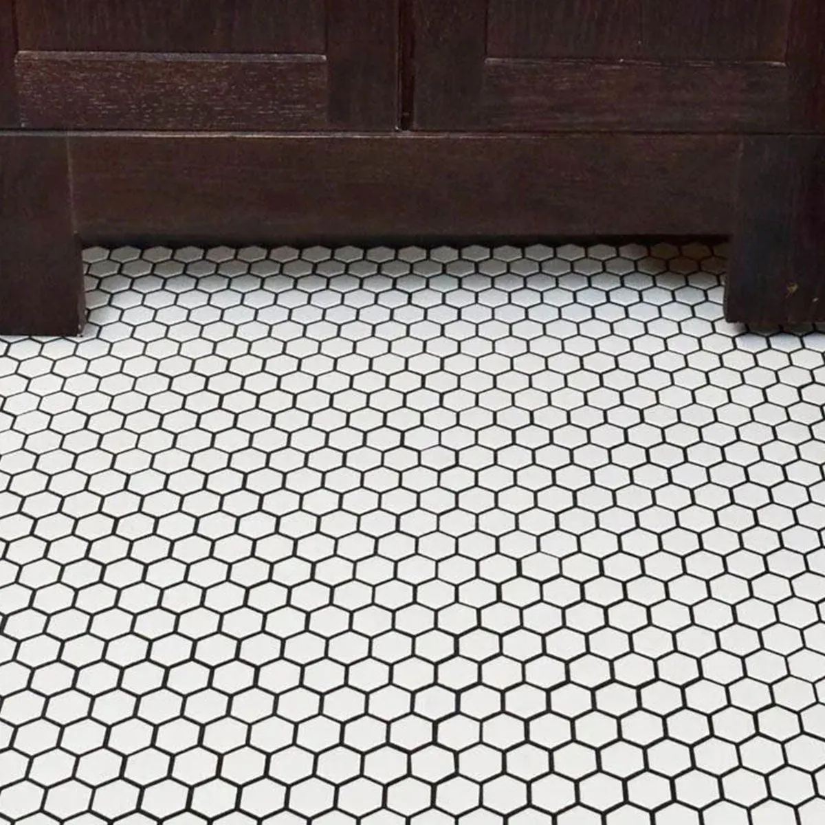 Deluxe Flower White Hexagon Porcelain Mosaic Tile 25x29cm Matt