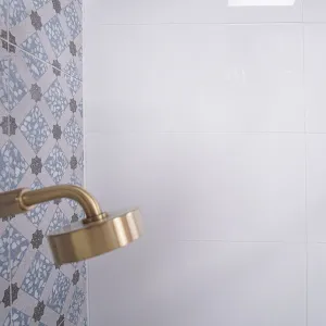 Deluxe Gloss White Rectified Wall Tile 30x60cm