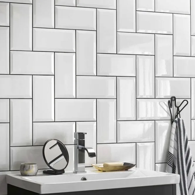 Deluxe Metro Bevelled Edge Wall Tile Gloss 10x20cm
