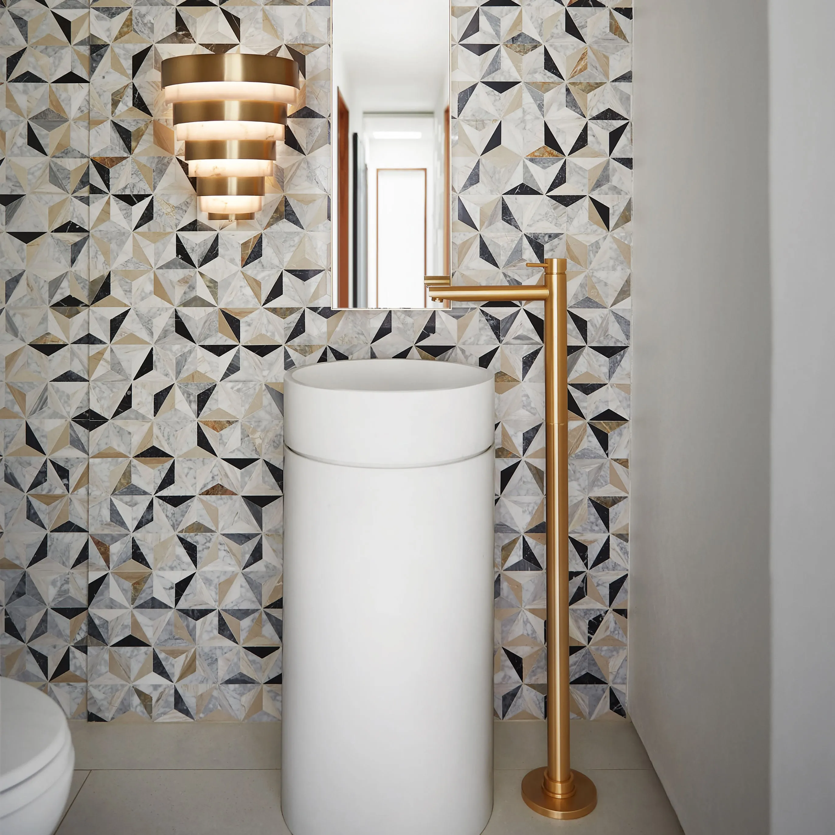 Echelon LED Wall Sconce