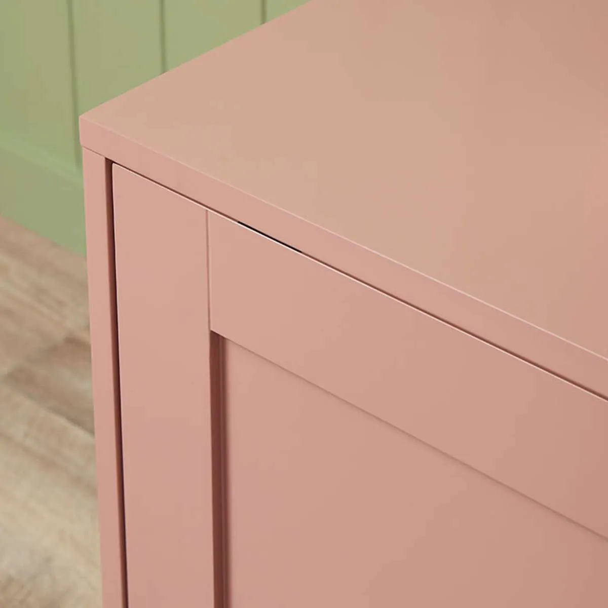 Eros Entertainment Unit - Pink Mocka