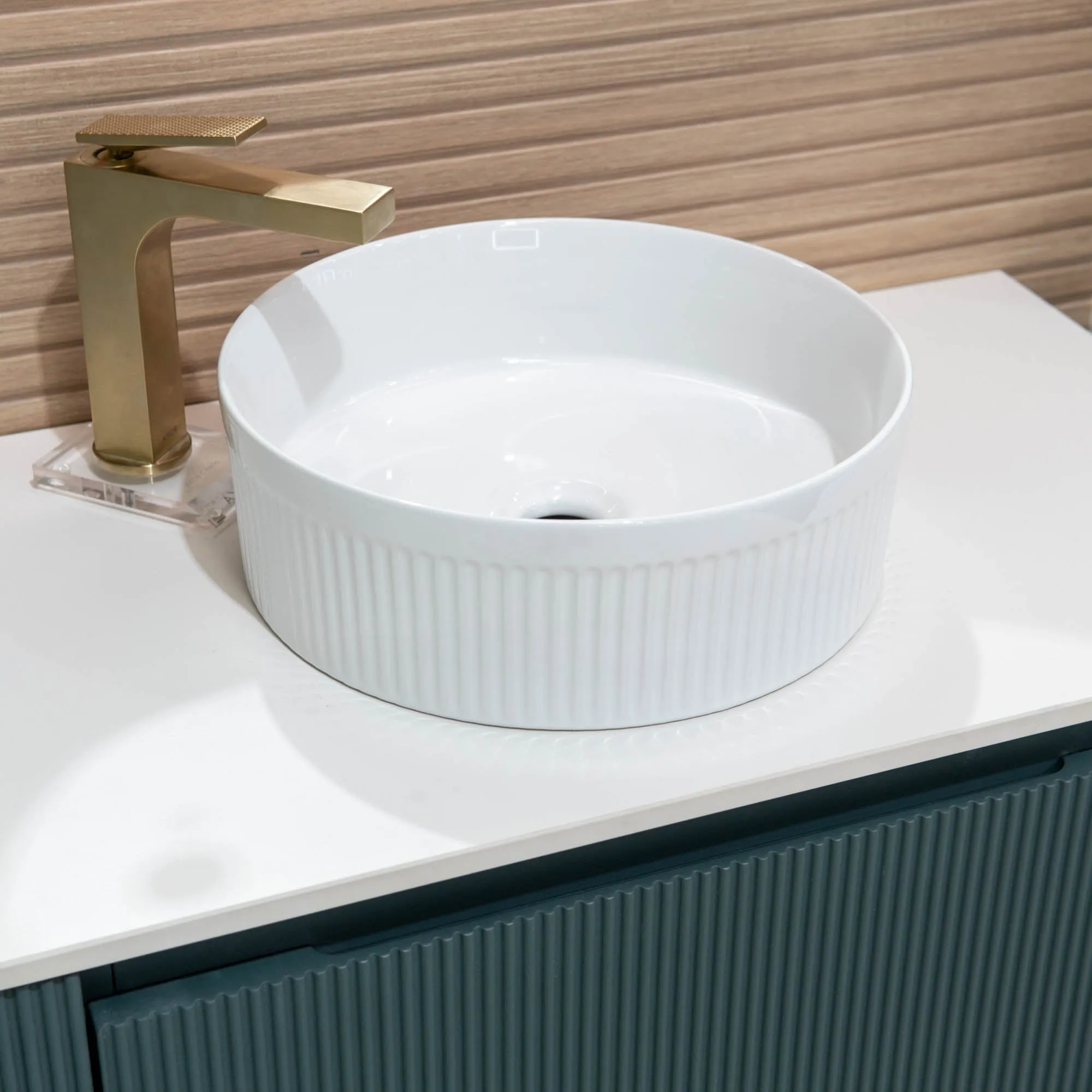 Florence Fluted Countertop Basin Round