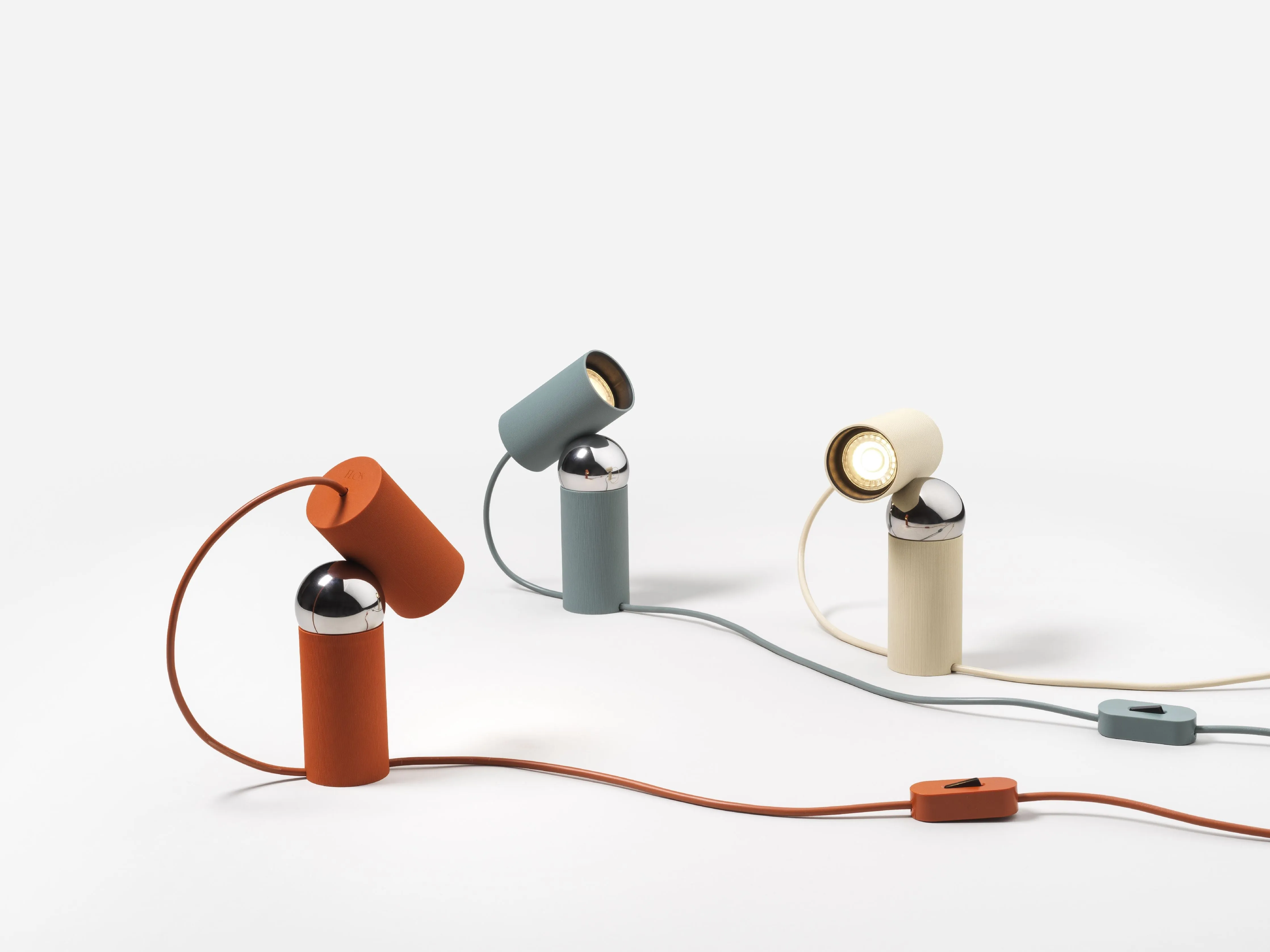 Flos Bilboquet Table Lamp, Linen