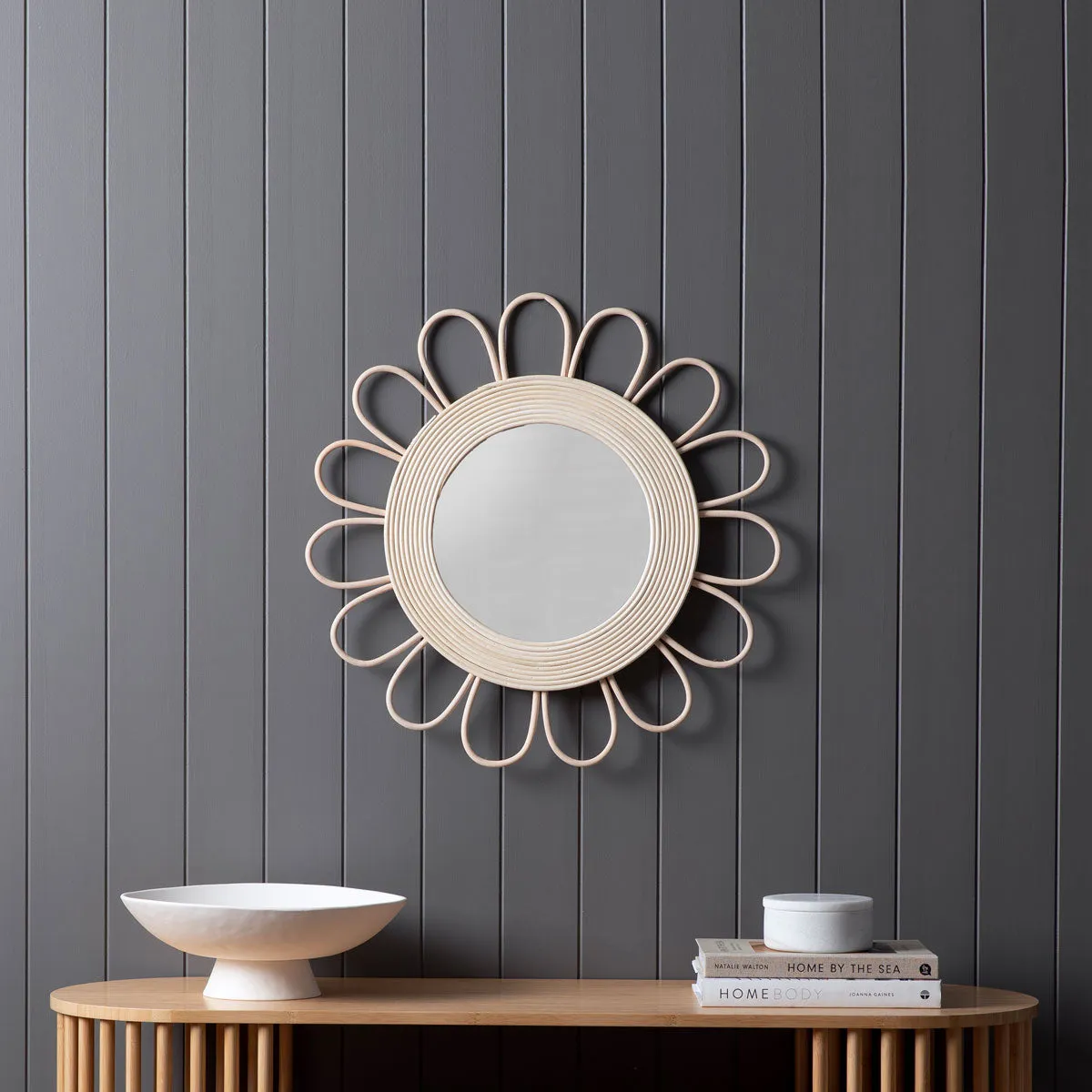 Flower Mirror Mocka