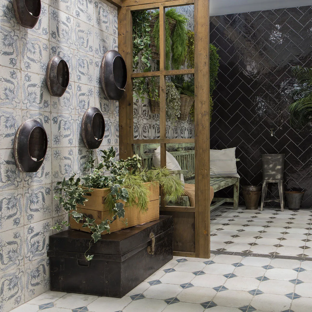 FS Ivy Blue Patterned Tile 45x45cm Matt
