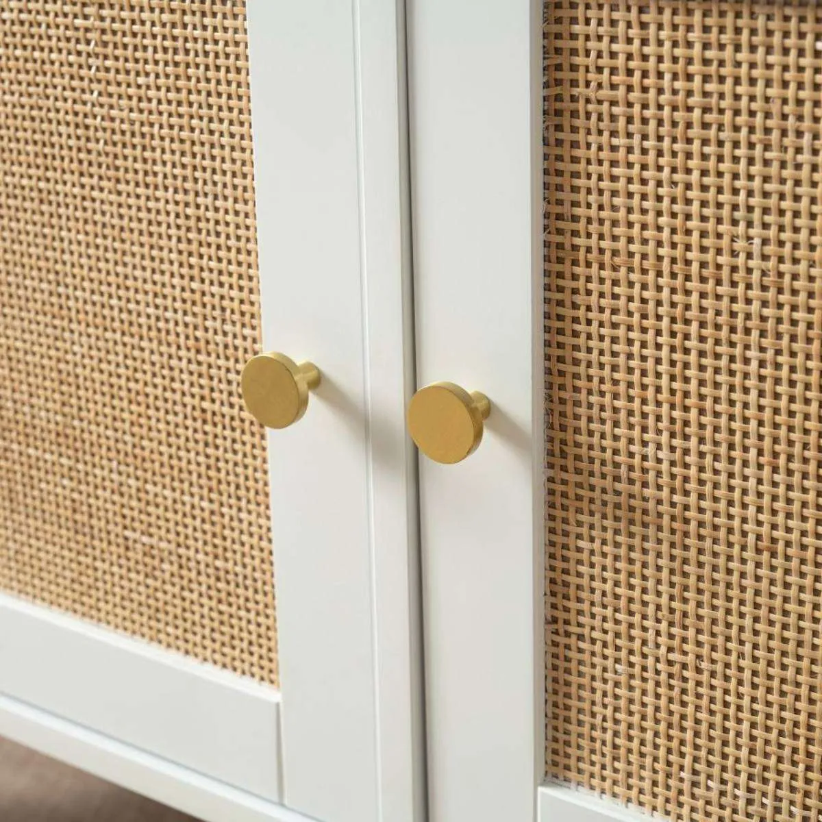 Georgia Entertainment Unit Mocka