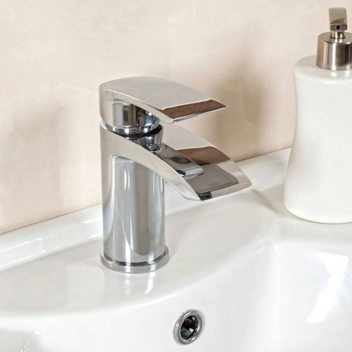 Granlusso Amalfi Basin Mixer Chrome With Click-Clack Waste