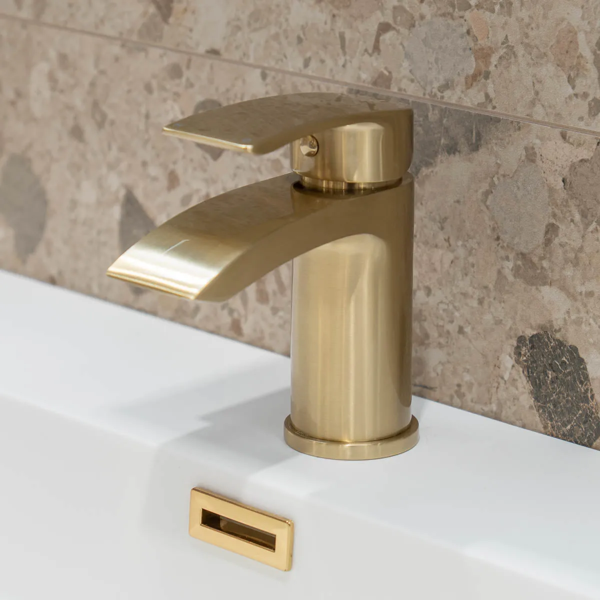 Granlusso Amalfi Basin Mixer With Click-Clack Waste -  Brushed Brass