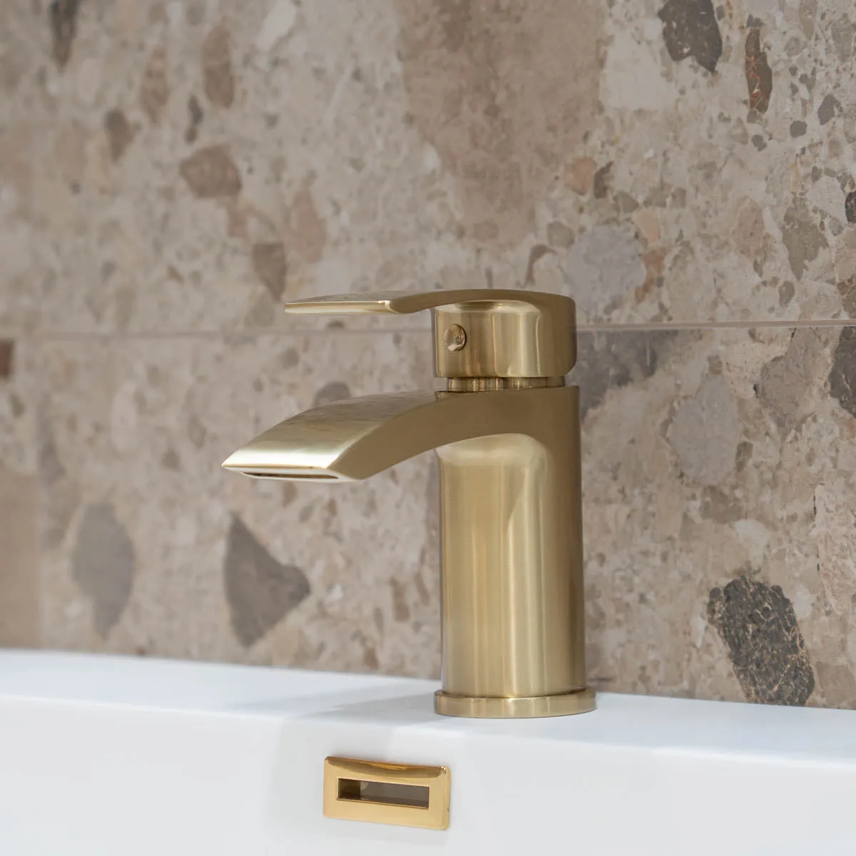 Granlusso Amalfi Basin Mixer With Click-Clack Waste -  Brushed Brass