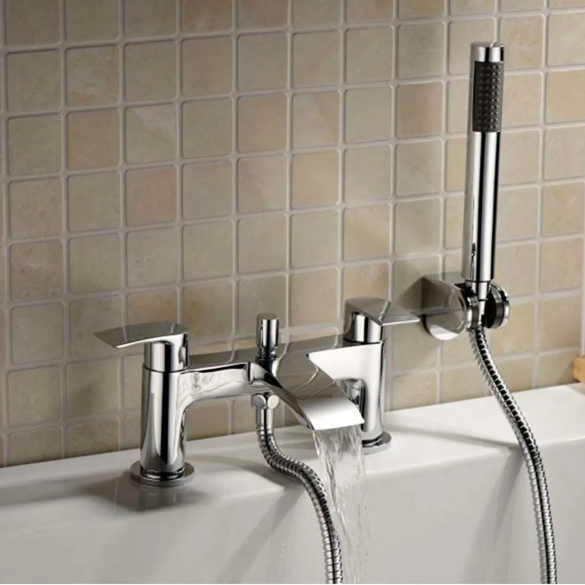 Granlusso Amalfi Bath Shower Mixer With Handset Kit