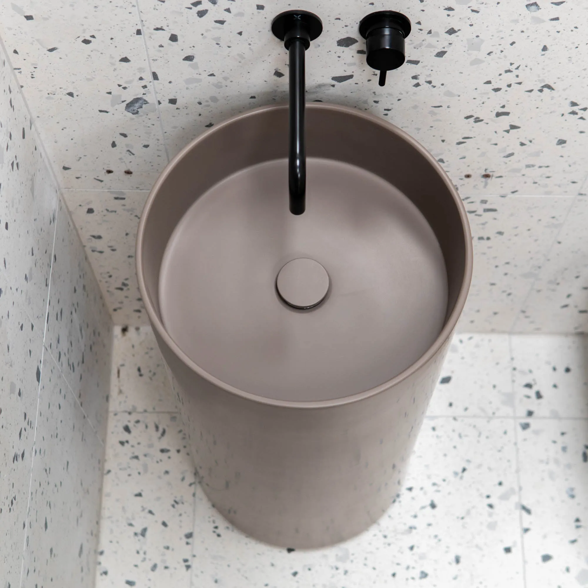 Granlusso Amalfi Cylinder Freestanding Stone Basin - Earth