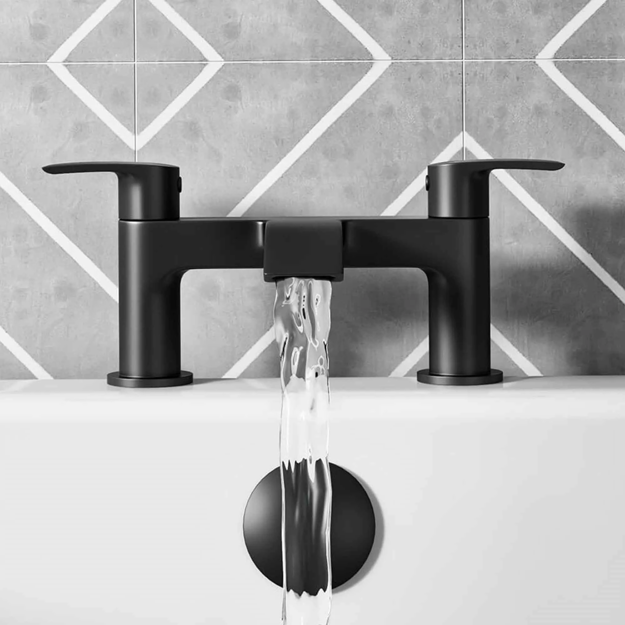 Granlusso Amalfi Deck Mounted Bath Filler