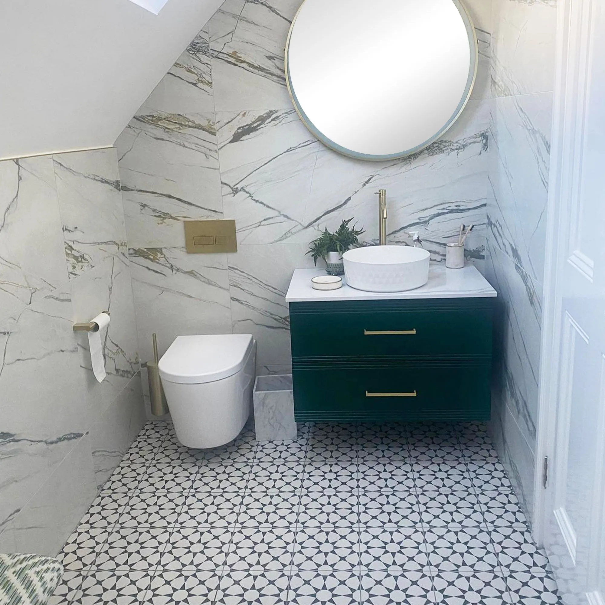 Granlusso Galleria Wall Mounted  2-Drawer Vanity Unit With Carrara Marble Effect Worktop - Deep Emerald