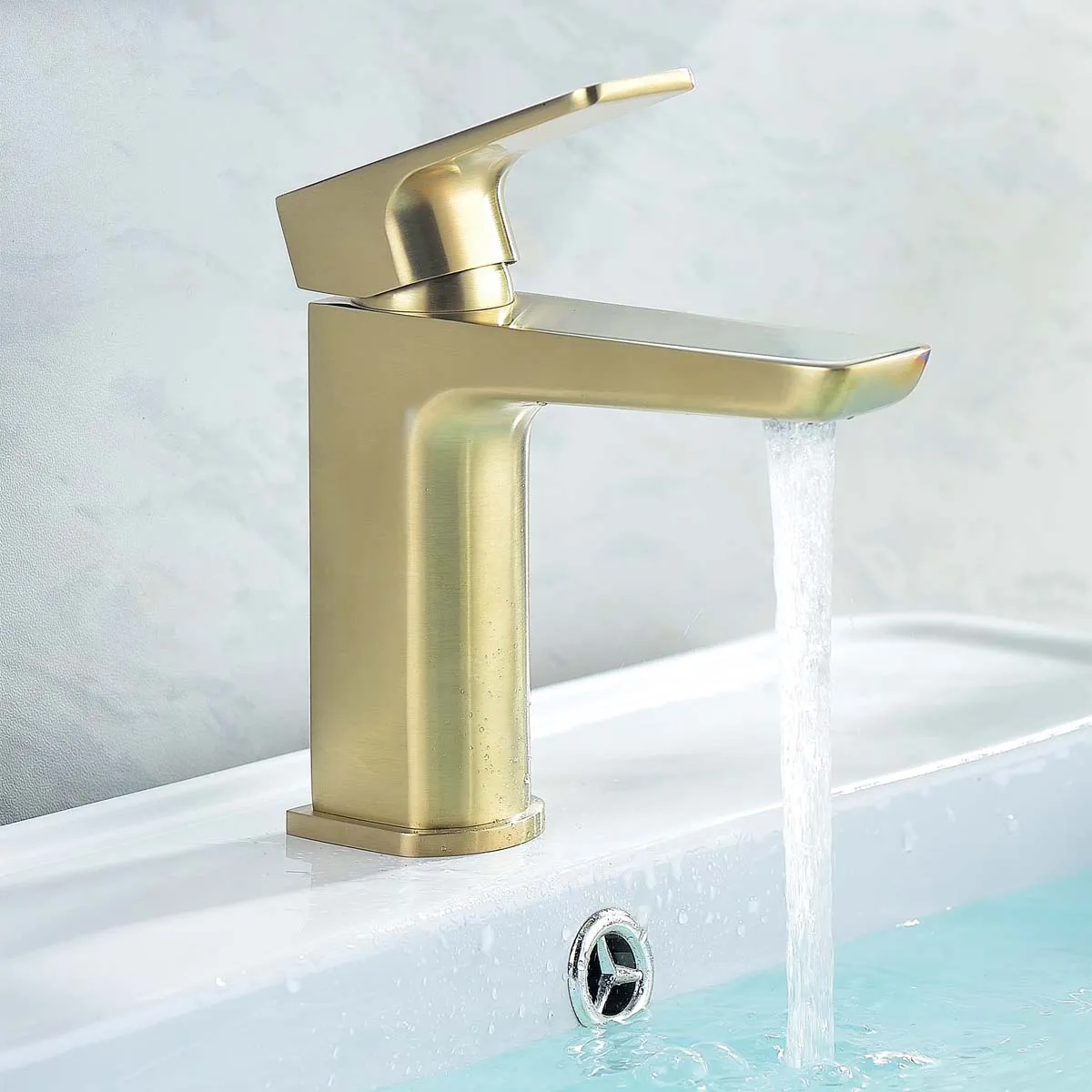 Granlusso Greenwich Basin Mixer With Click-Clack Waste - Brushed Brass