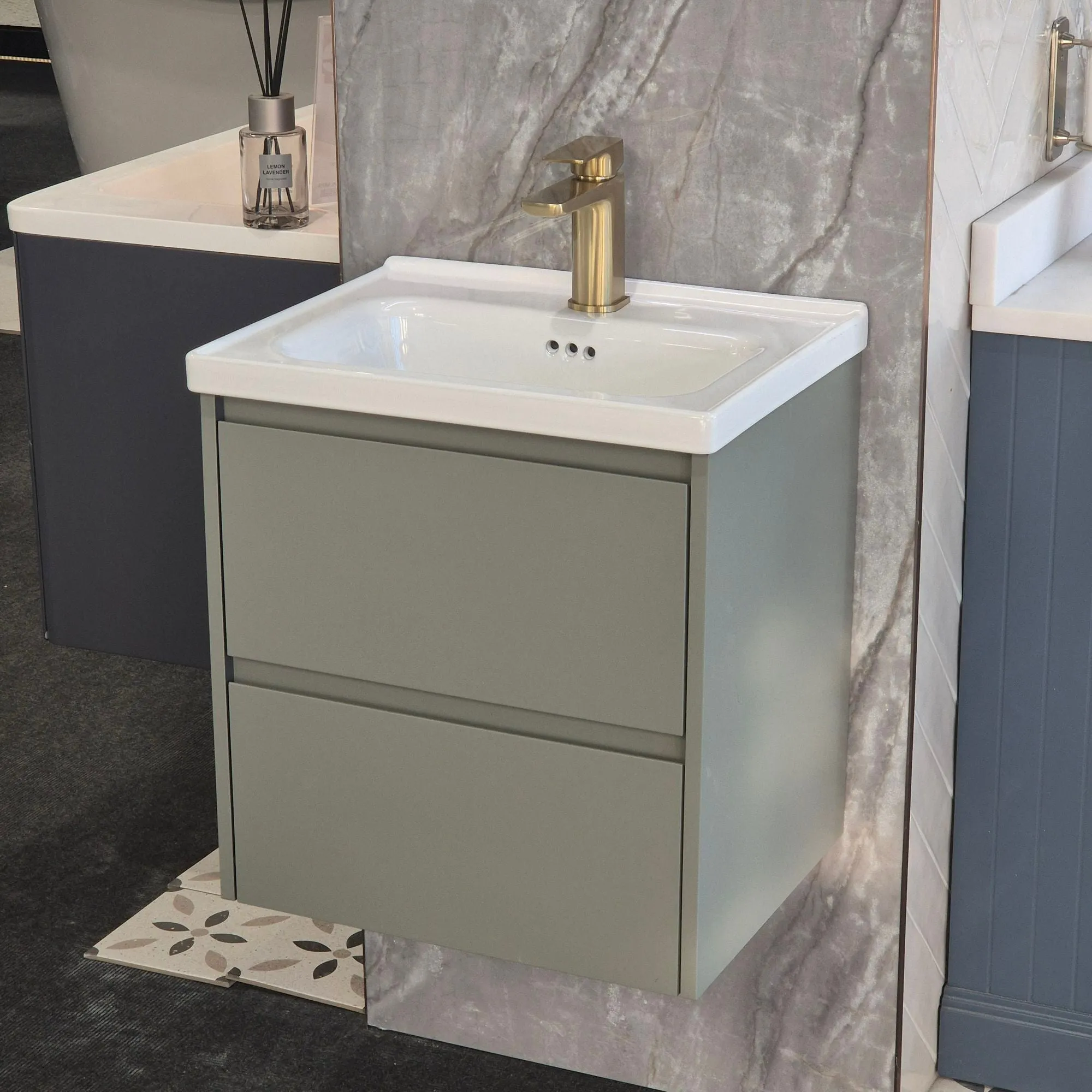 Granlusso Sorrento Short Projection Wall Mounted Vanity Unit with Basin