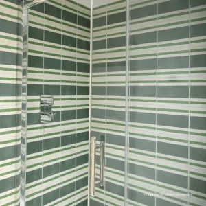 Green Pesadilla Tile