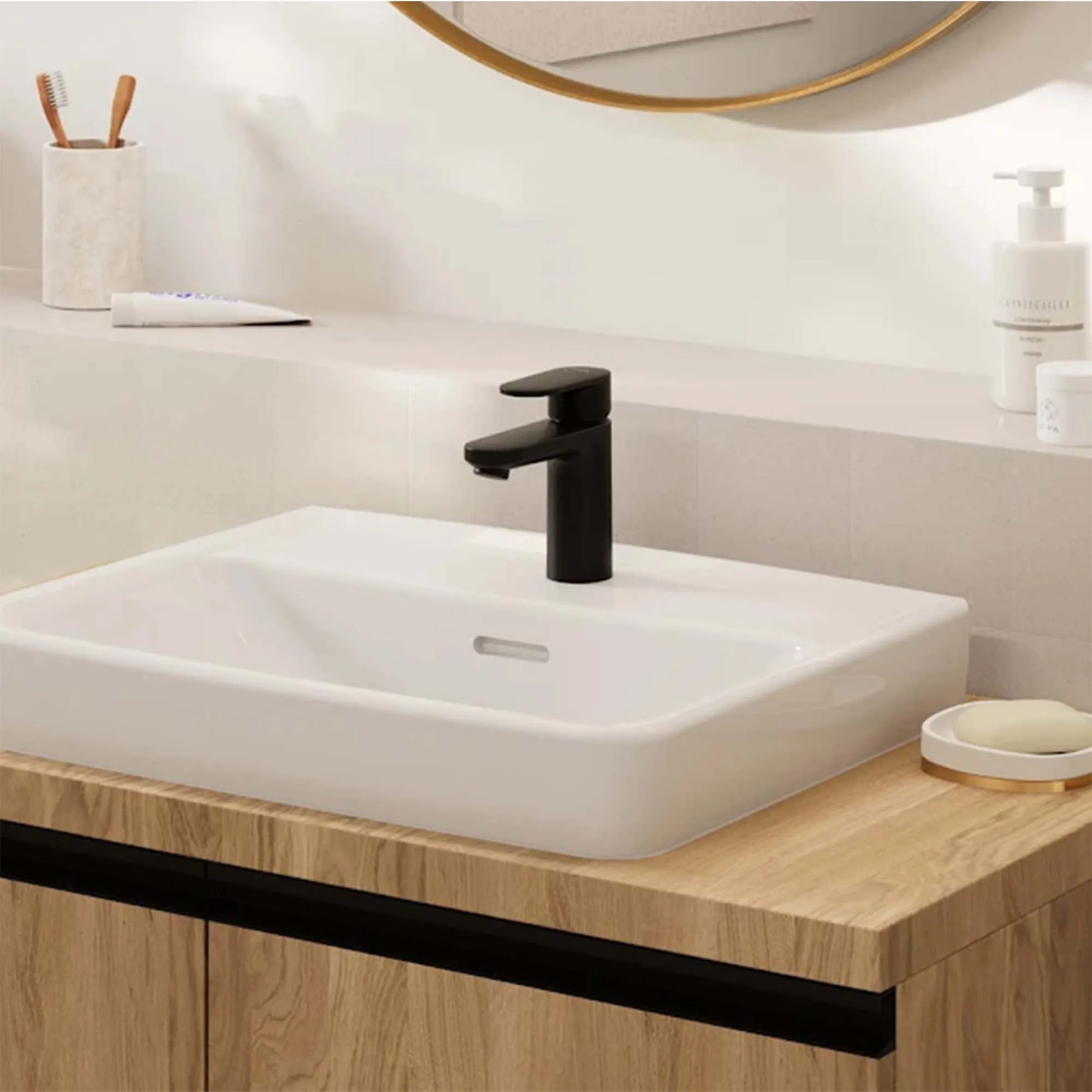 Hansgrohe Vernis Blend 100 Basin Mixer Tap With Pop-Up Waste - Matt Black
