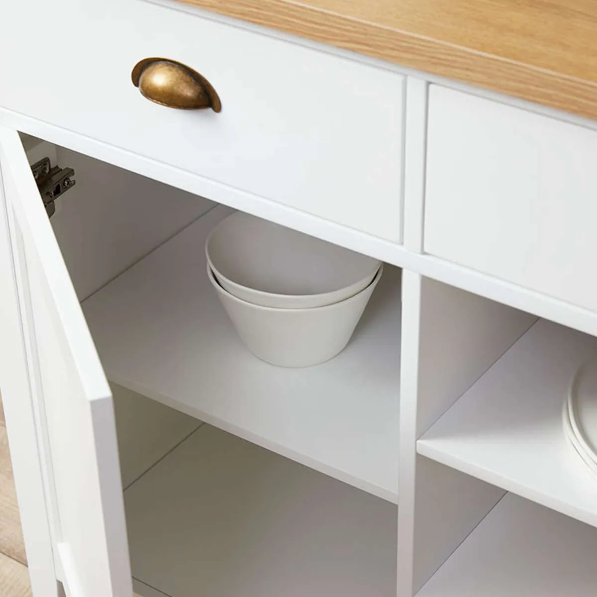 Hastings Buffet - White/Natural Mocka