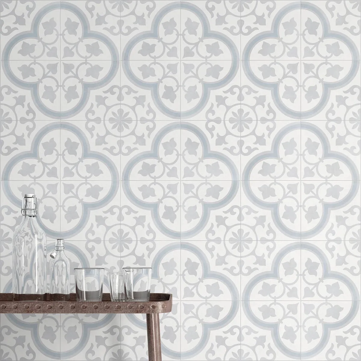 Havana Silver Ornate Porcelain Tile 22x22cm Matt