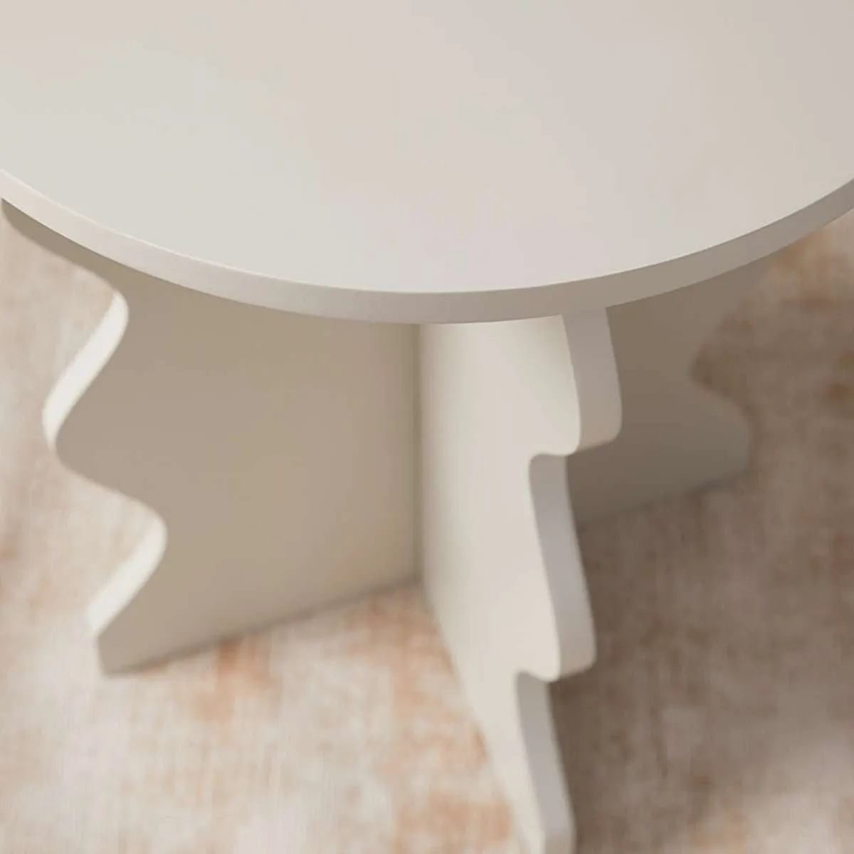 Iris Wavey Side Table - Beige Mocka