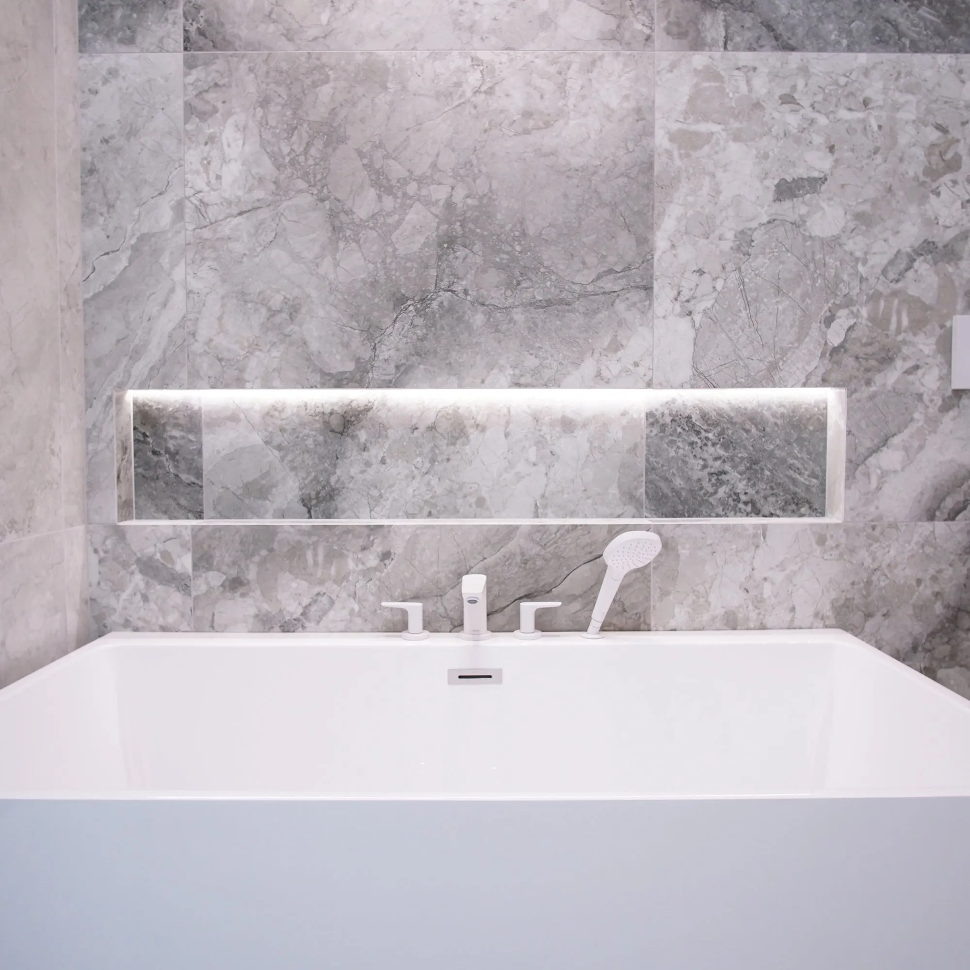JOB LOT - Dreamy Road Marble Effect Porcelain Tile 75x151cm All In One - 29.64m2