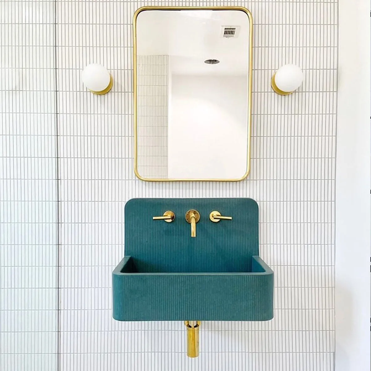 Kast Elm Patterned Wall-Hung Concrete Basin With Splashback