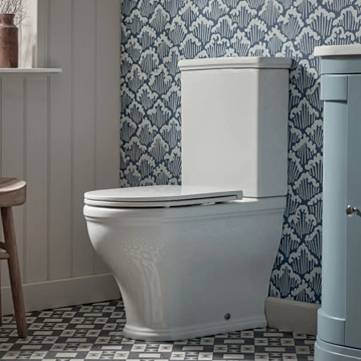 Lansdown Rimless Short Projection Close Coupled Toilet With Soft Close Seat