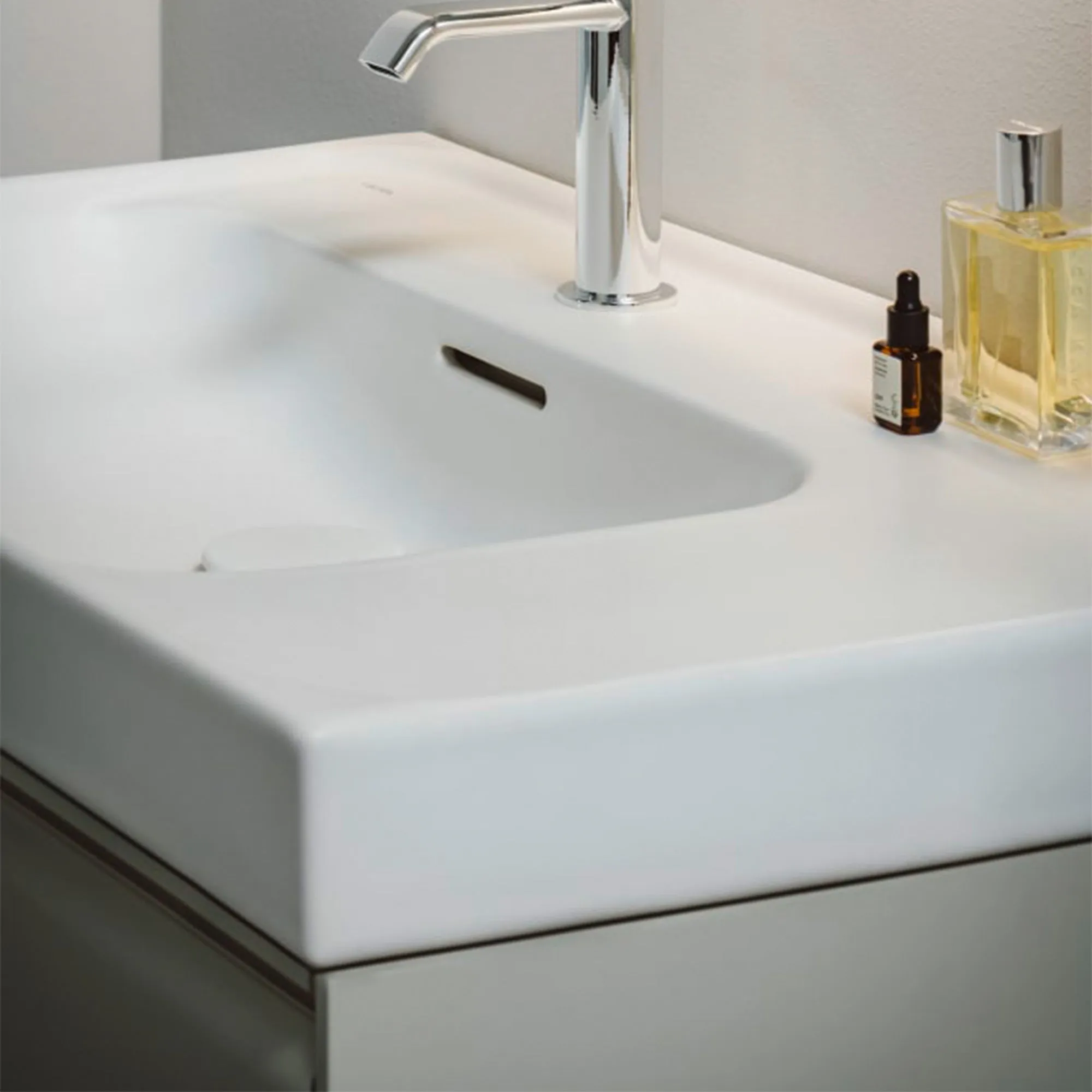 Laufen Meda Wall Mounted Vanity Unit With Washbasin