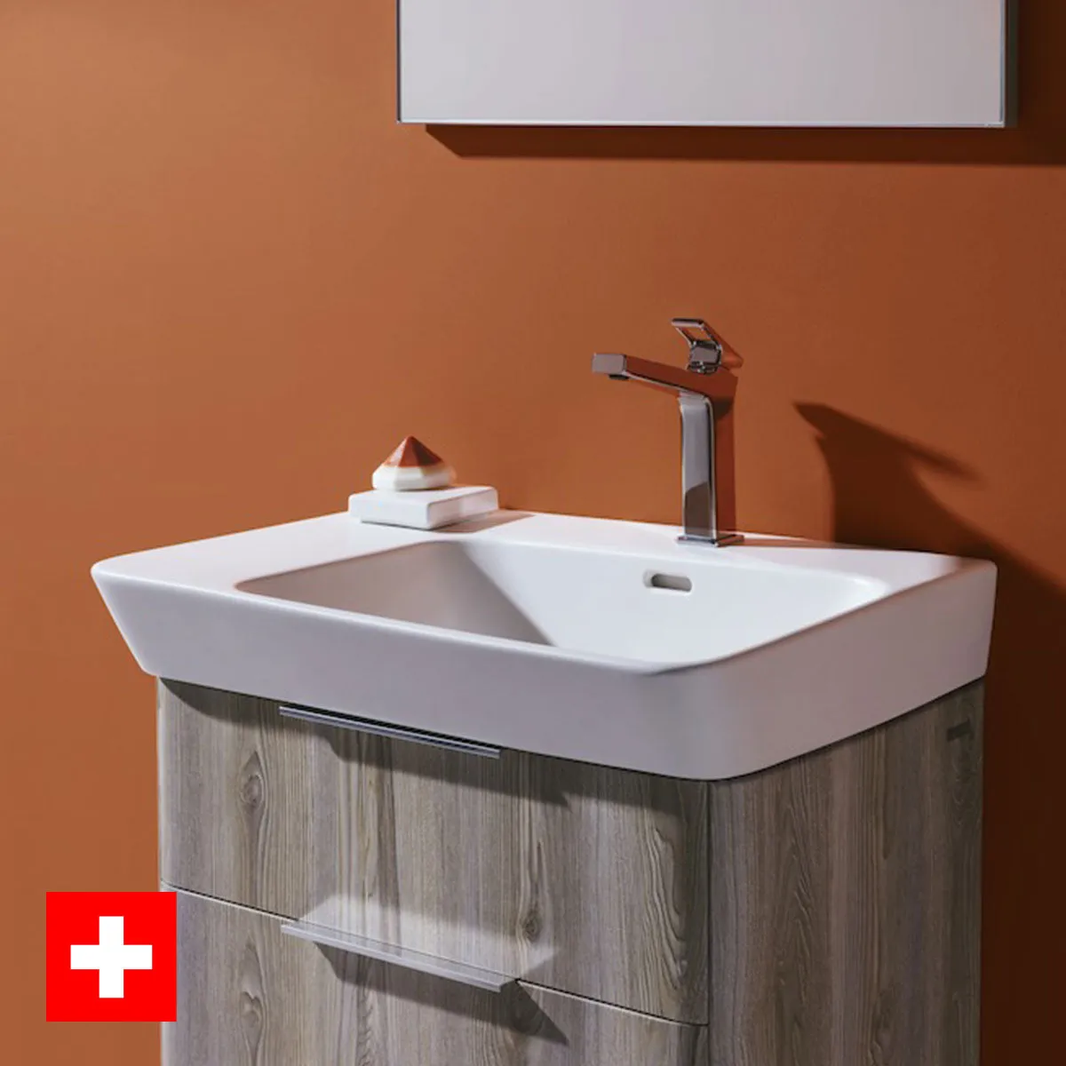 Laufen Moderna 700 Wall Mounted Vanity Washbasin Unit With Shelf Surface