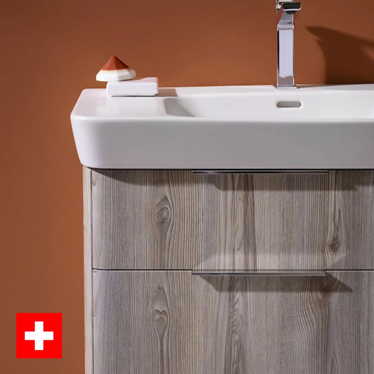 Laufen Moderna 840 Wall Mounted Vanity Washbasin Unit With Shelf Surface