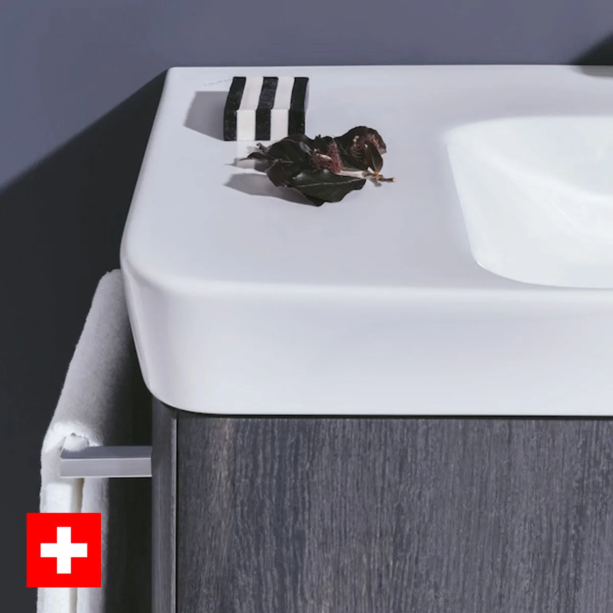 Laufen Moderna 840 Wall Mounted Vanity Washbasin Unit With Shelf Surface