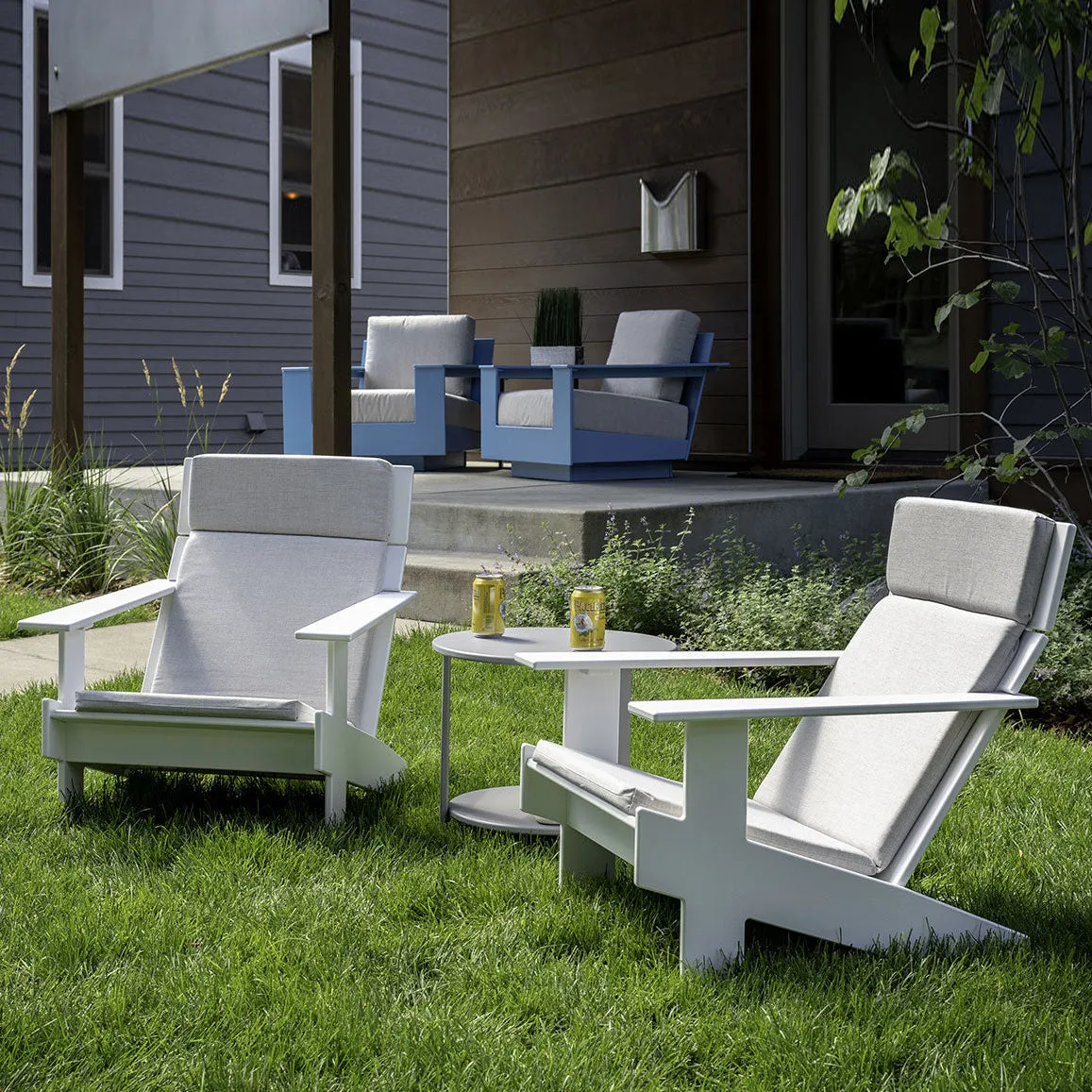 Lollygagger Lounge and Side Table Bundle