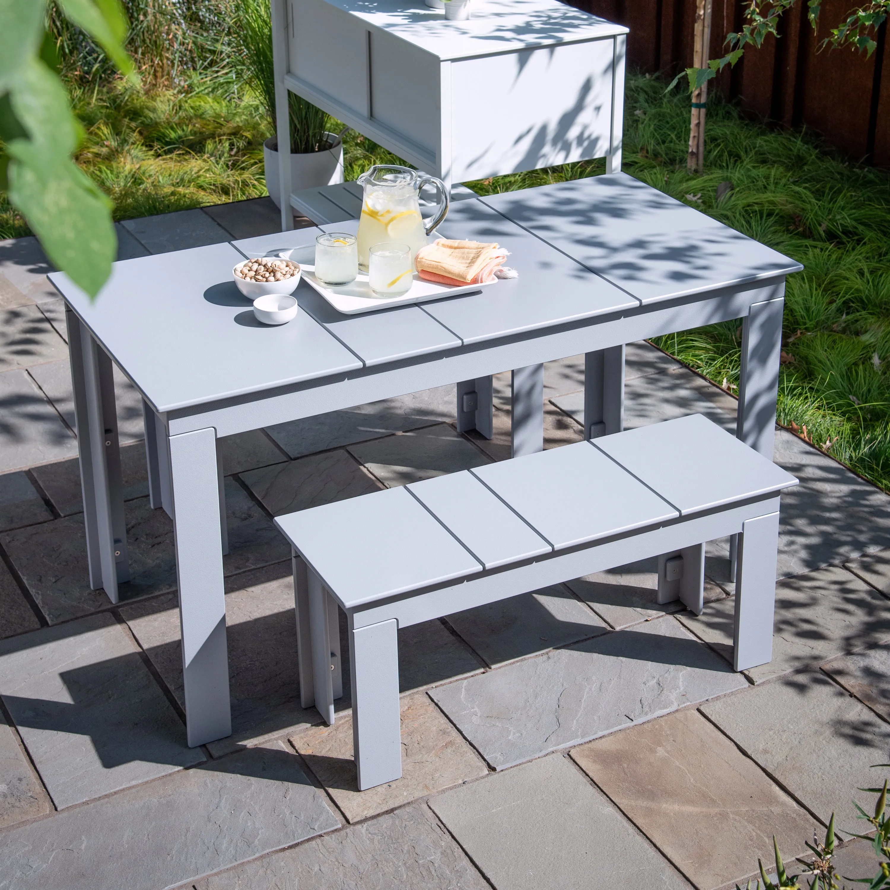 Lollygagger Picnic Table