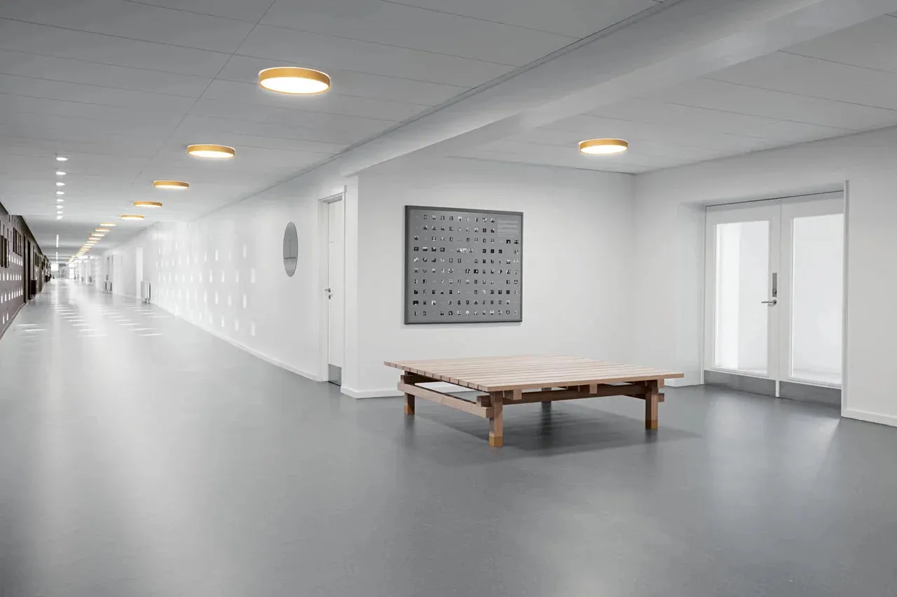 Louis Poulsen Lp Slim Round Semi Recessed Ceiling Lamp 2357 Lumens ø44 Cm, White